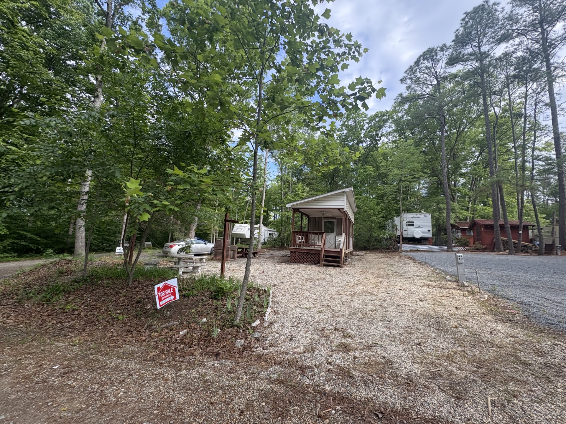Lot 5